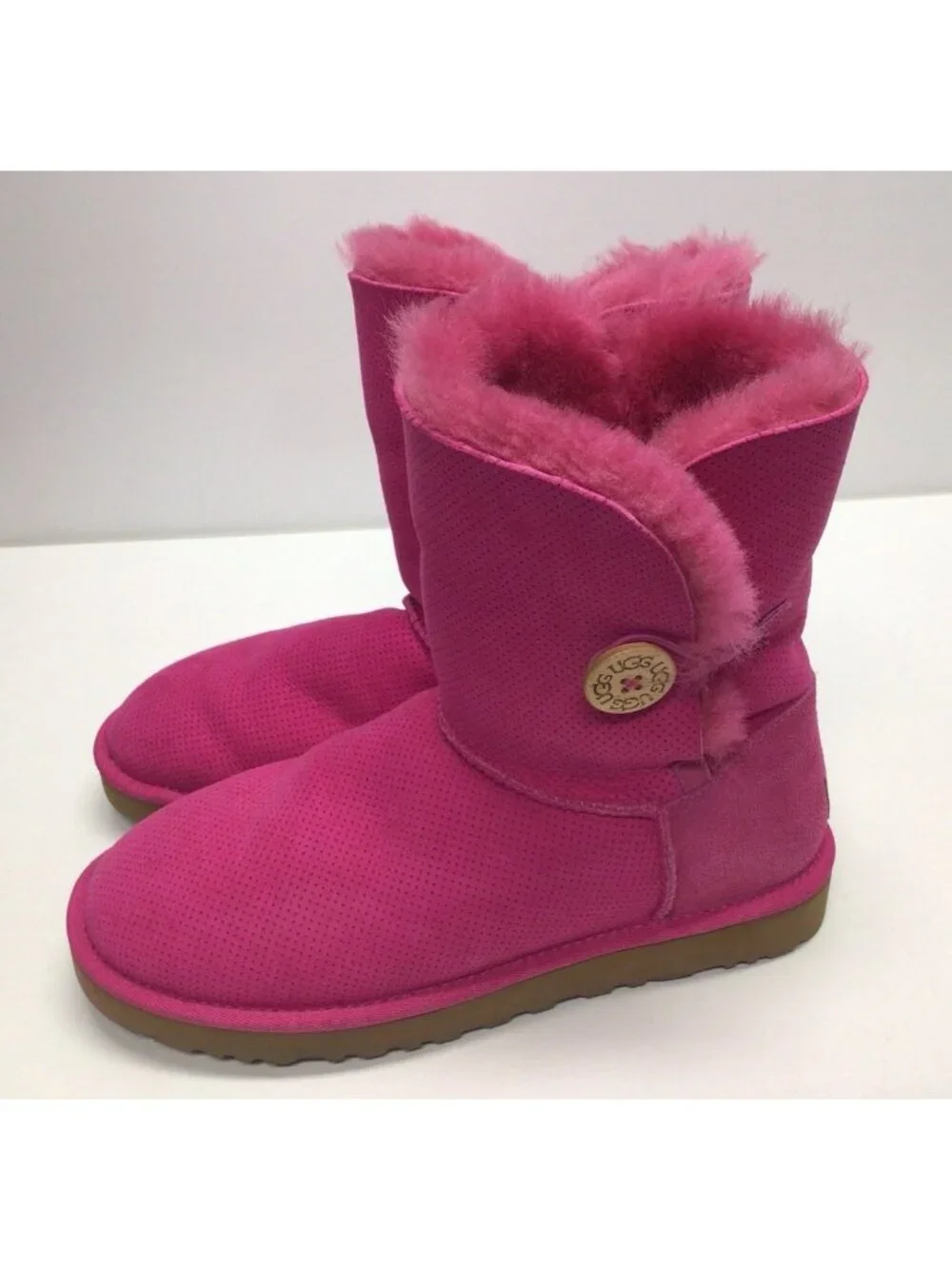 UGG Bailey Button Women’s Pink Suede Shearling Button Boots US 10